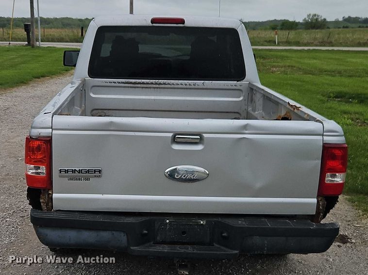 image for item EO7255 2007 Ford Ranger pickup truck