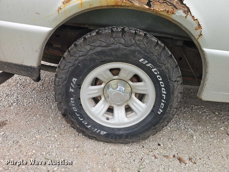 image for item EO7255 2007 Ford Ranger pickup truck
