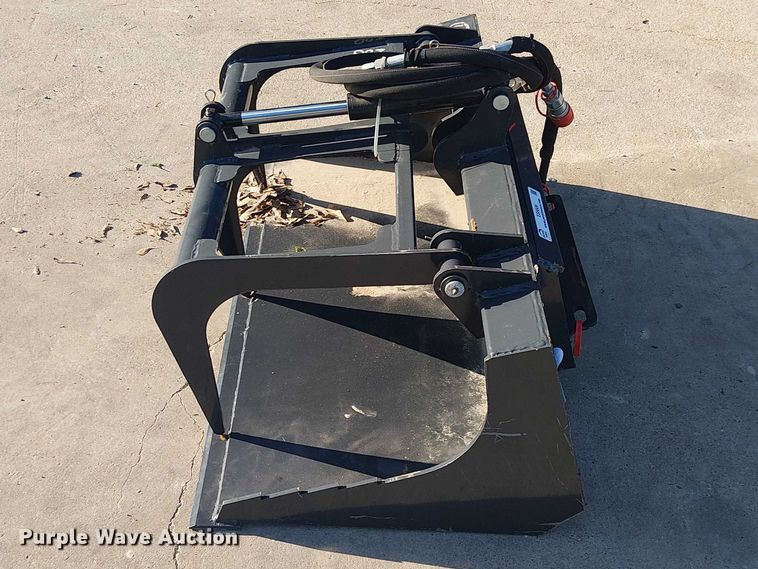 image for item ES8806 2025 Wolverine MSG-11-44W compact utility loader grapple bucket