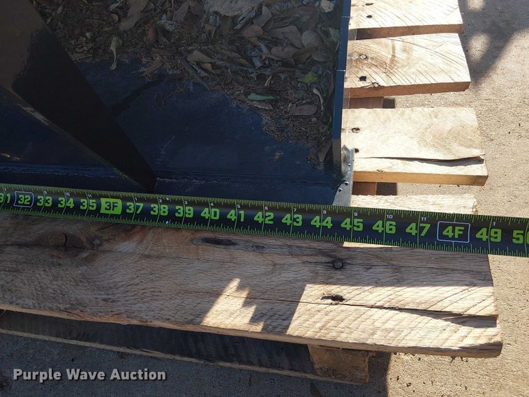 image for item ES8807 2025 Wolverine MSG-11-44W compact utility loader grapple bucket