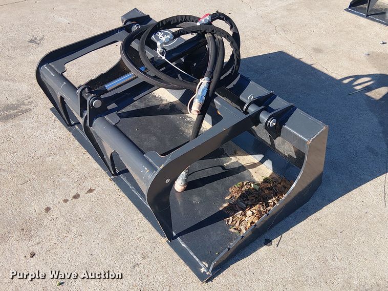 image for item ES8808 2025 Wolverine MSG-11-44W compact utility loader grapple bucket