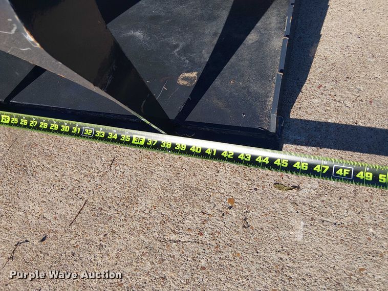 image for item ES8809 2025 Wolverine MSG-11-44W compact utility loader grapple bucket