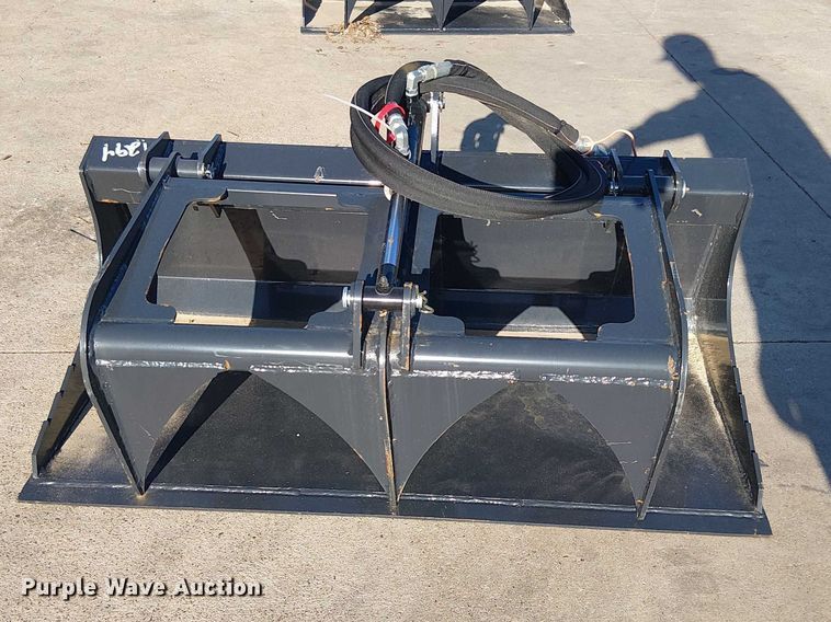 image for item ES8810 2025 Wolverine MSG-11-44W compact utility loader grapple bucket