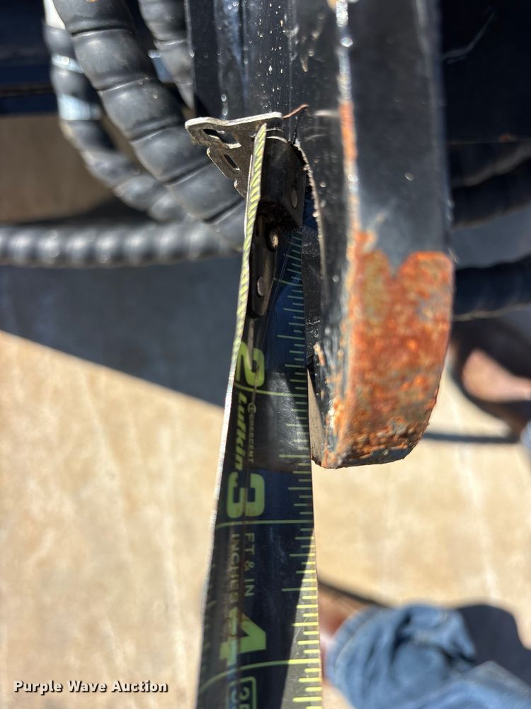 image for item ES8820 (3) 2024 GIYI 5T mini excavator buckets