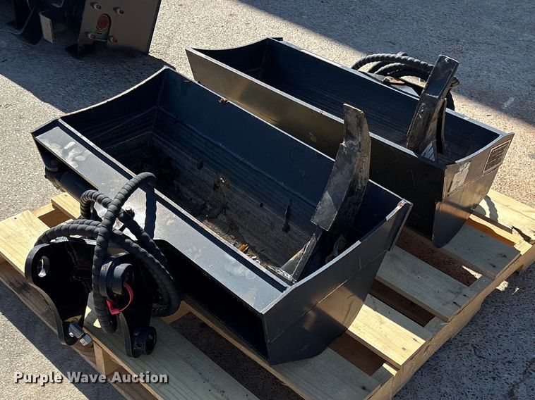 image for item ES8821 2024 3T 3T Hydraulic tilt bucket plus 15