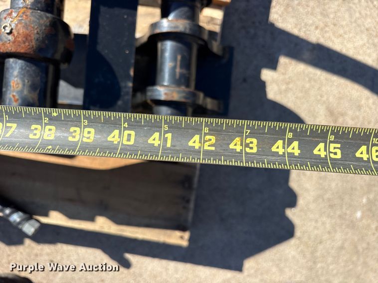 image for item ES8822 2024 5T Hydraulic thump for mini excavator (2) 2024 5T mini excavators hydraulic thumbs