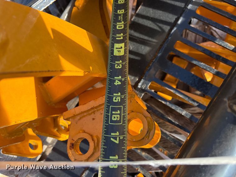 image for item ES8845 Mini excavator attachments