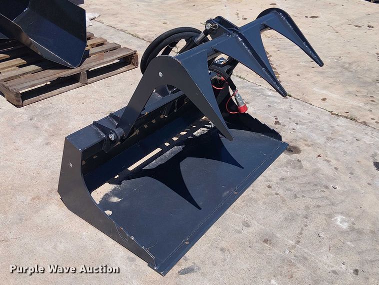 image for item ES8861 2025 Wolverine MSG-11-44W compact utility loader grapple bucket