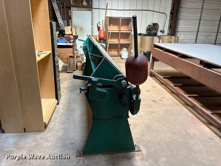 image for item ES8907 Tennsmith HB12116 10' hand break