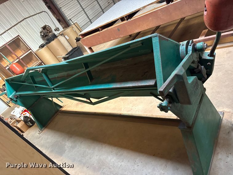 image for item ES8907 Tennsmith HB12116 10' hand break