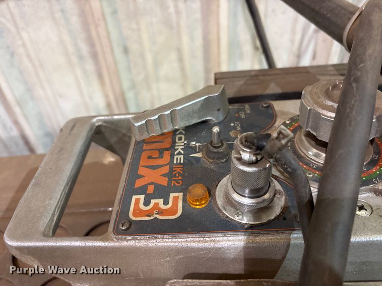 image for item ES8910 Plasma cutting and welding system