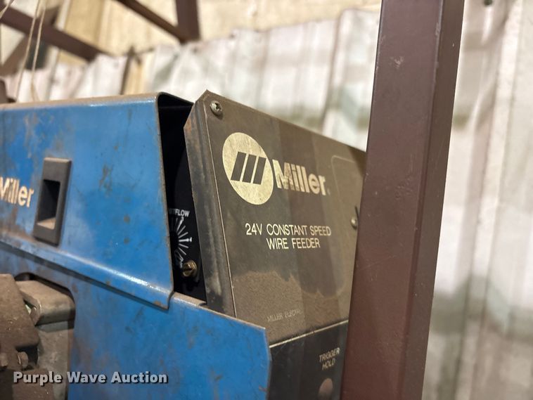 image for item ES8910 Plasma cutting and welding system