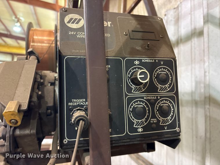 image for item ES8910 Plasma cutting and welding system