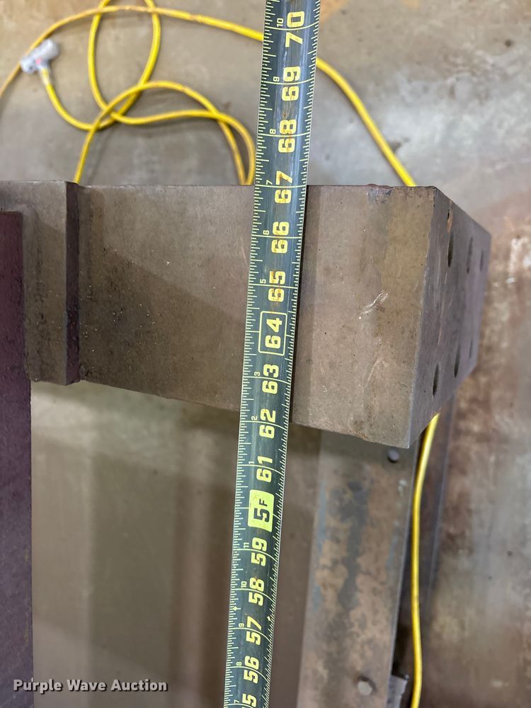 image for item ES8910 Plasma cutting and welding system