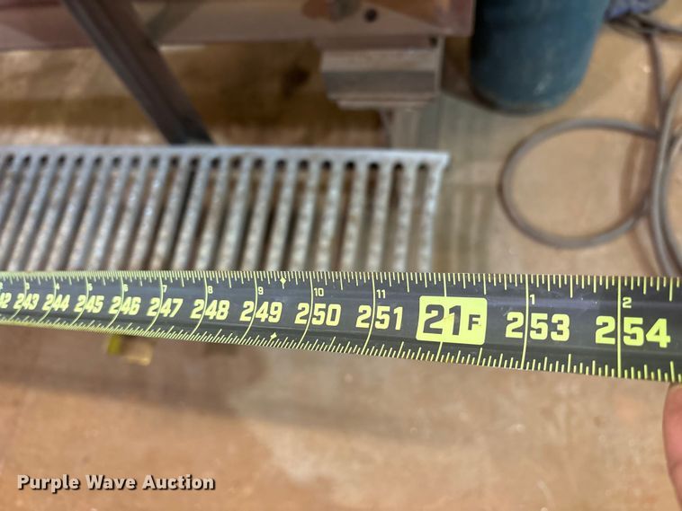 image for item ES8910 Plasma cutting and welding system