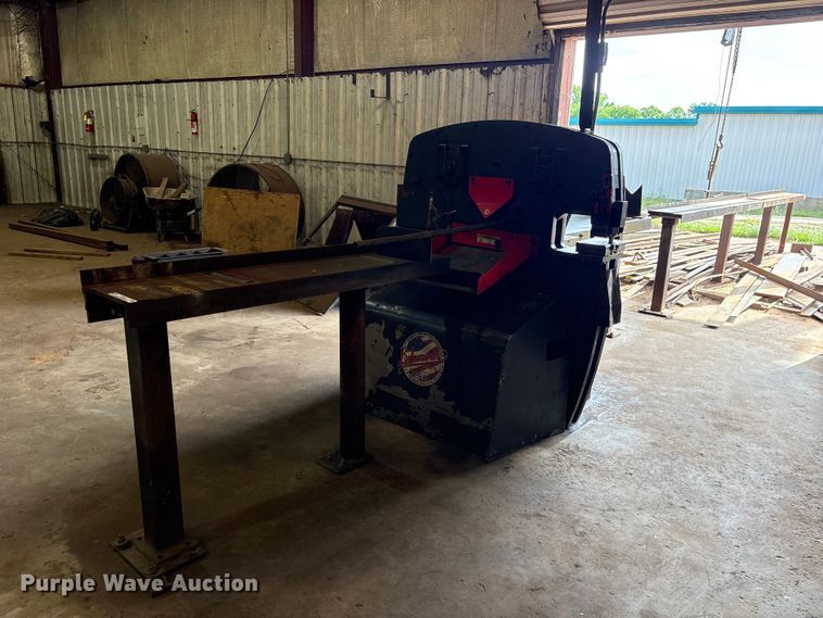 image for item ES8911 2014 Edwards 100 Ton iron worker