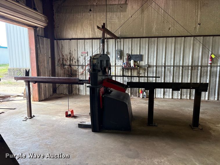 image for item ES8911 2014 Edwards 100 Ton iron worker