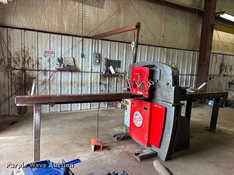 image for item ES8911 2014 Edwards 100 Ton iron worker