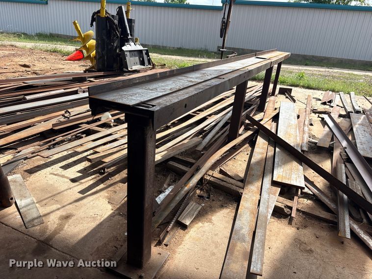 image for item ES8911 2014 Edwards 100 Ton iron worker