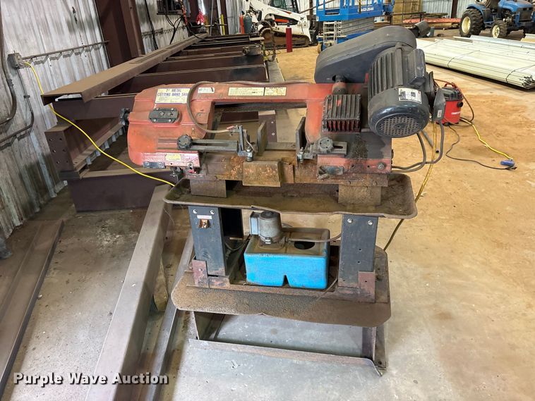 image for item ES8911 2014 Edwards 100 Ton iron worker