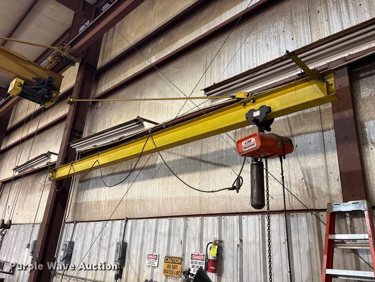 image for item ES8914 CM WL overhead chain hoist