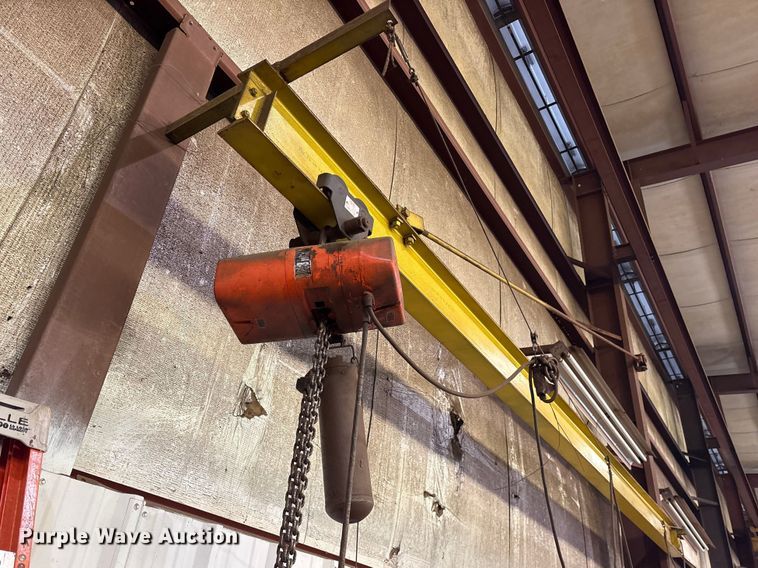 image for item ES8916 CM WL overhead chain hoist