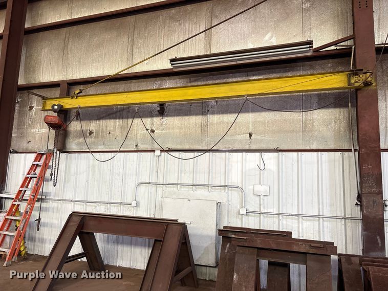 image for item ES8916 CM WL overhead chain hoist