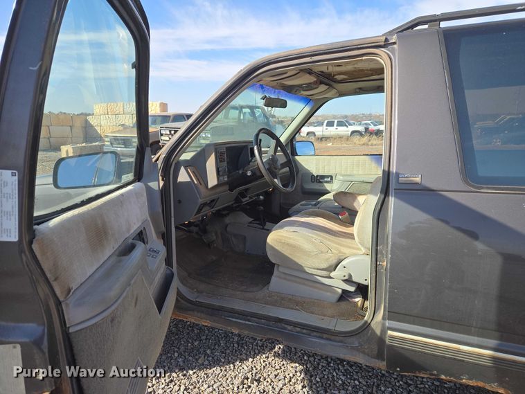 image for item ET1348 1992 Chevrolet Blazer SUV