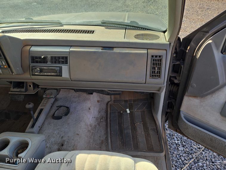 image for item ET1348 1992 Chevrolet Blazer SUV