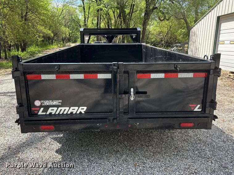 image for item ET1936 2020 Lamar DL831627 dump trailer