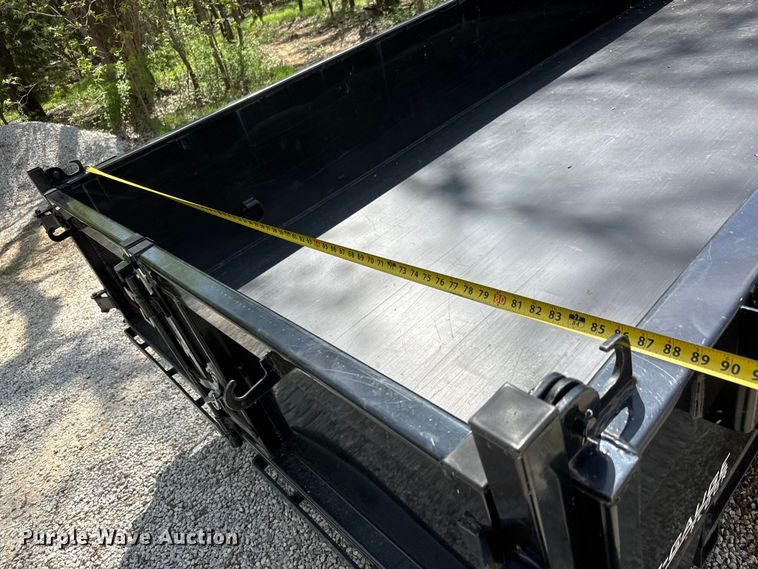 image for item ET1936 2020 Lamar DL831627 dump trailer