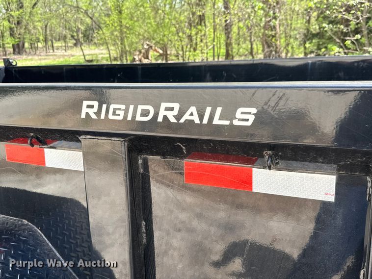 image for item ET1936 2020 Lamar DL831627 dump trailer