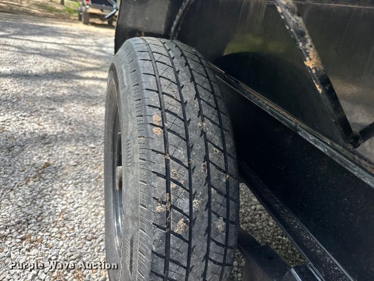 image for item ET1936 2020 Lamar DL831627 dump trailer