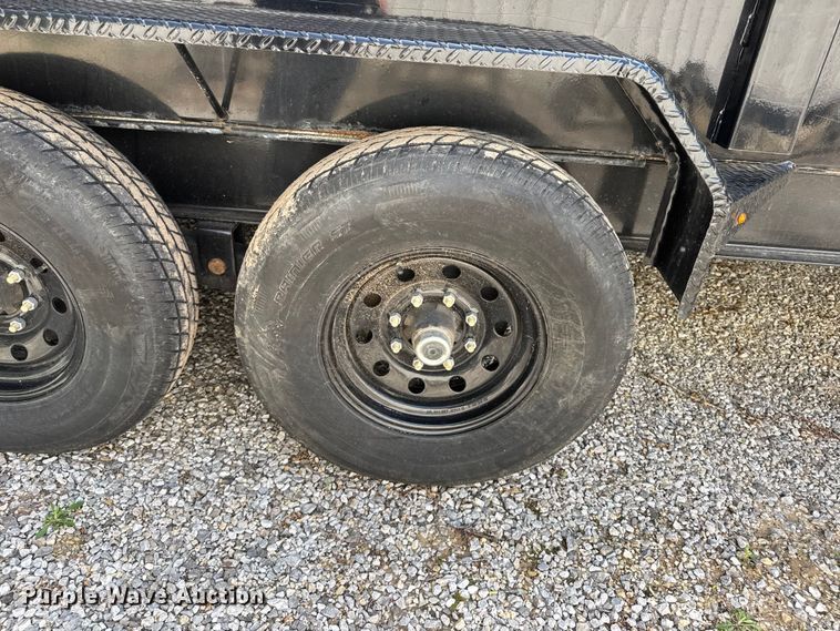 image for item ET1936 2020 Lamar DL831627 dump trailer