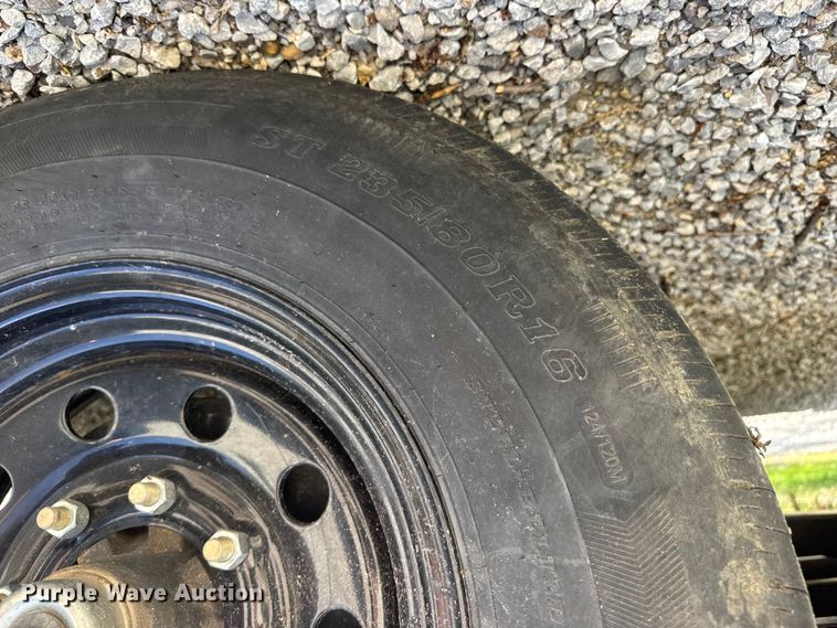 image for item ET1936 2020 Lamar DL831627 dump trailer