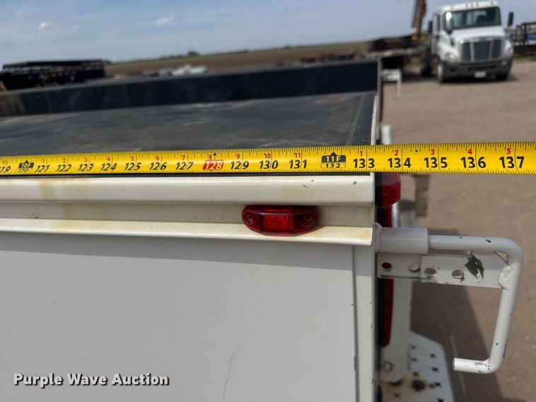 image for item ET1963 2013 Ford F450 Super Duty XLT utility / service truck