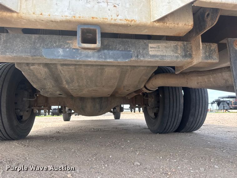 image for item ET1963 2013 Ford F450 Super Duty XLT utility / service truck