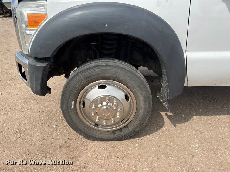 image for item ET1963 2013 Ford F450 Super Duty XLT utility / service truck