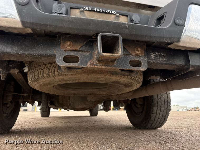 image for item ET1964 2020 Ford F250 Super Duty Ext. Cab pickup truck