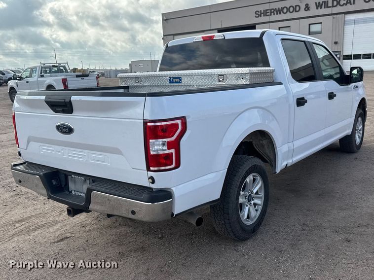 image for item ET1965 2020 Ford F150 Crew Cab pickup truck