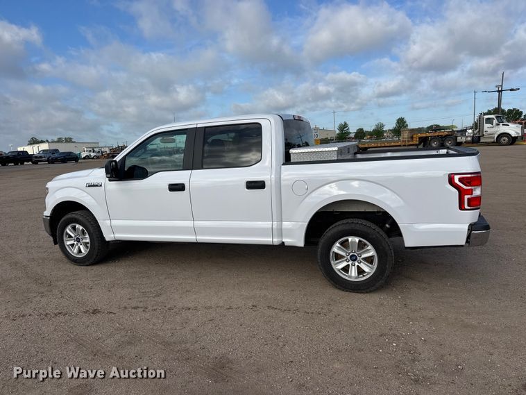 image for item ET1965 2020 Ford F150 Crew Cab pickup truck