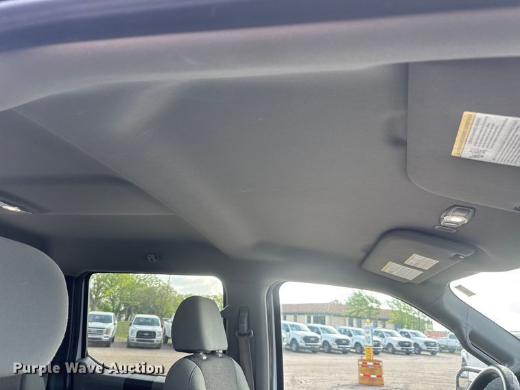 image for item ET1965 2020 Ford F150 Crew Cab pickup truck