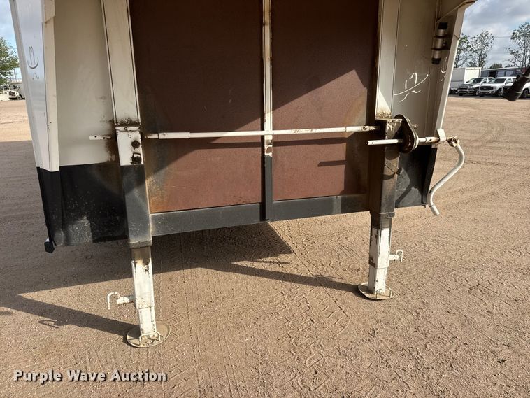 image for item ET1966 2018 Titan JR8322 enclosed cargo trailer