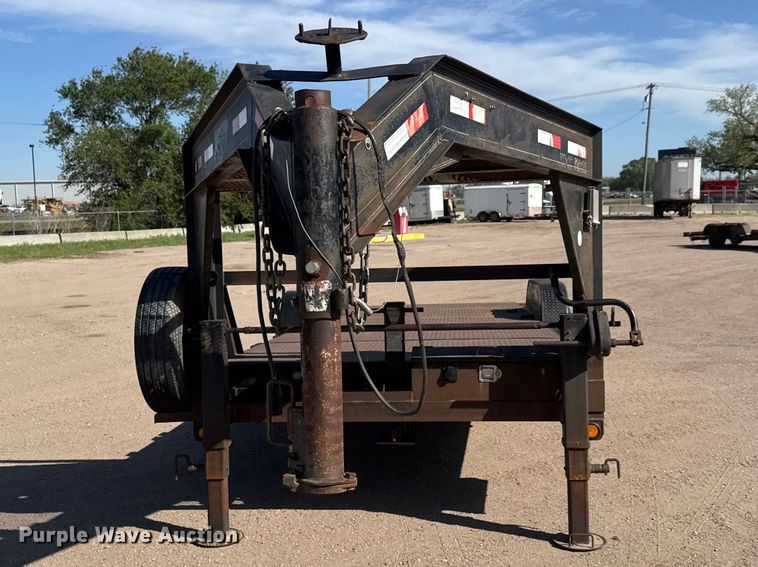 image for item ET1969 2007 Load Trail tilt deck equipment trailer
