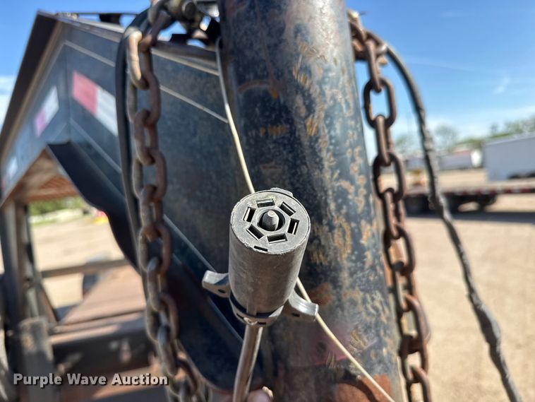 image for item ET1969 2007 Load Trail tilt deck equipment trailer