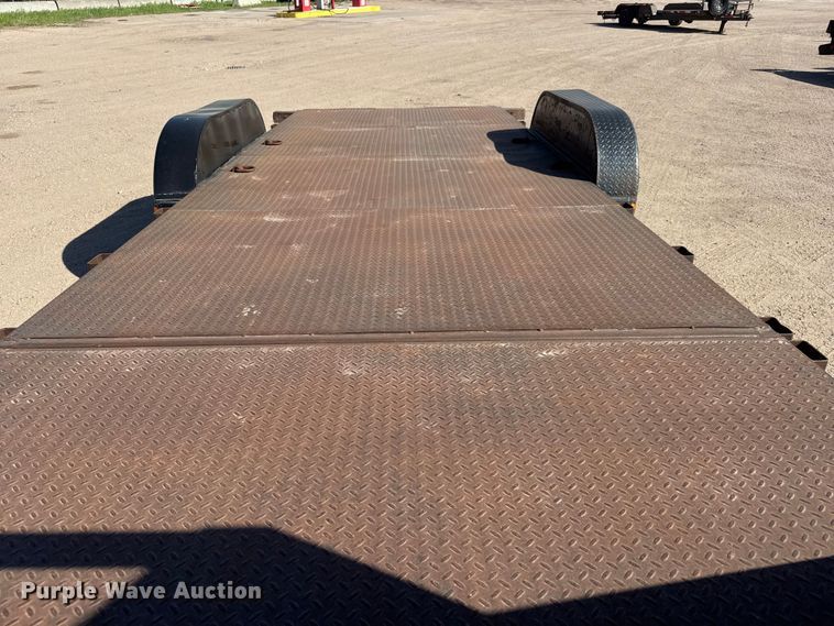 image for item ET1969 2007 Load Trail tilt deck equipment trailer