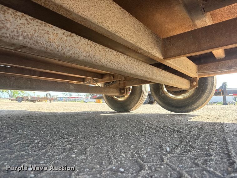 image for item ET1969 2007 Load Trail tilt deck equipment trailer