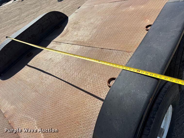 image for item ET1969 2007 Load Trail tilt deck equipment trailer