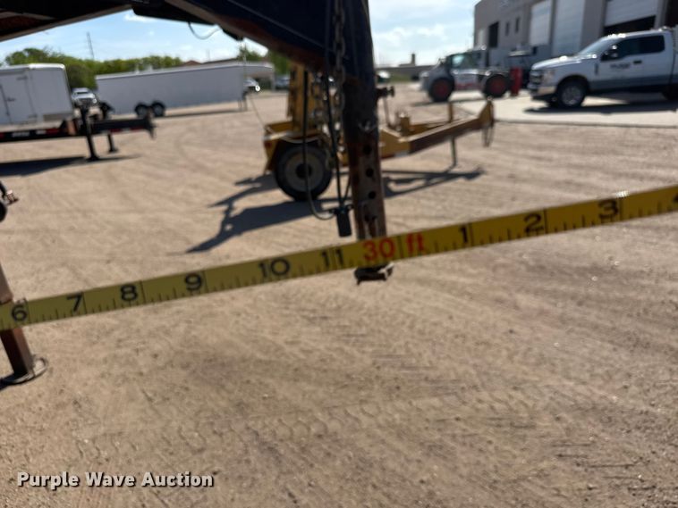 image for item ET1969 2007 Load Trail tilt deck equipment trailer