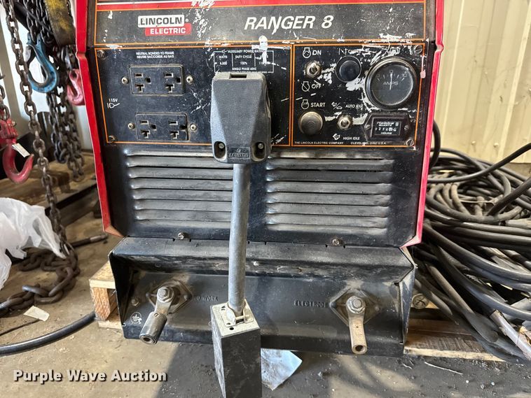 image for item ET1994 Lincoln Electric Ranger 8 welder/generator